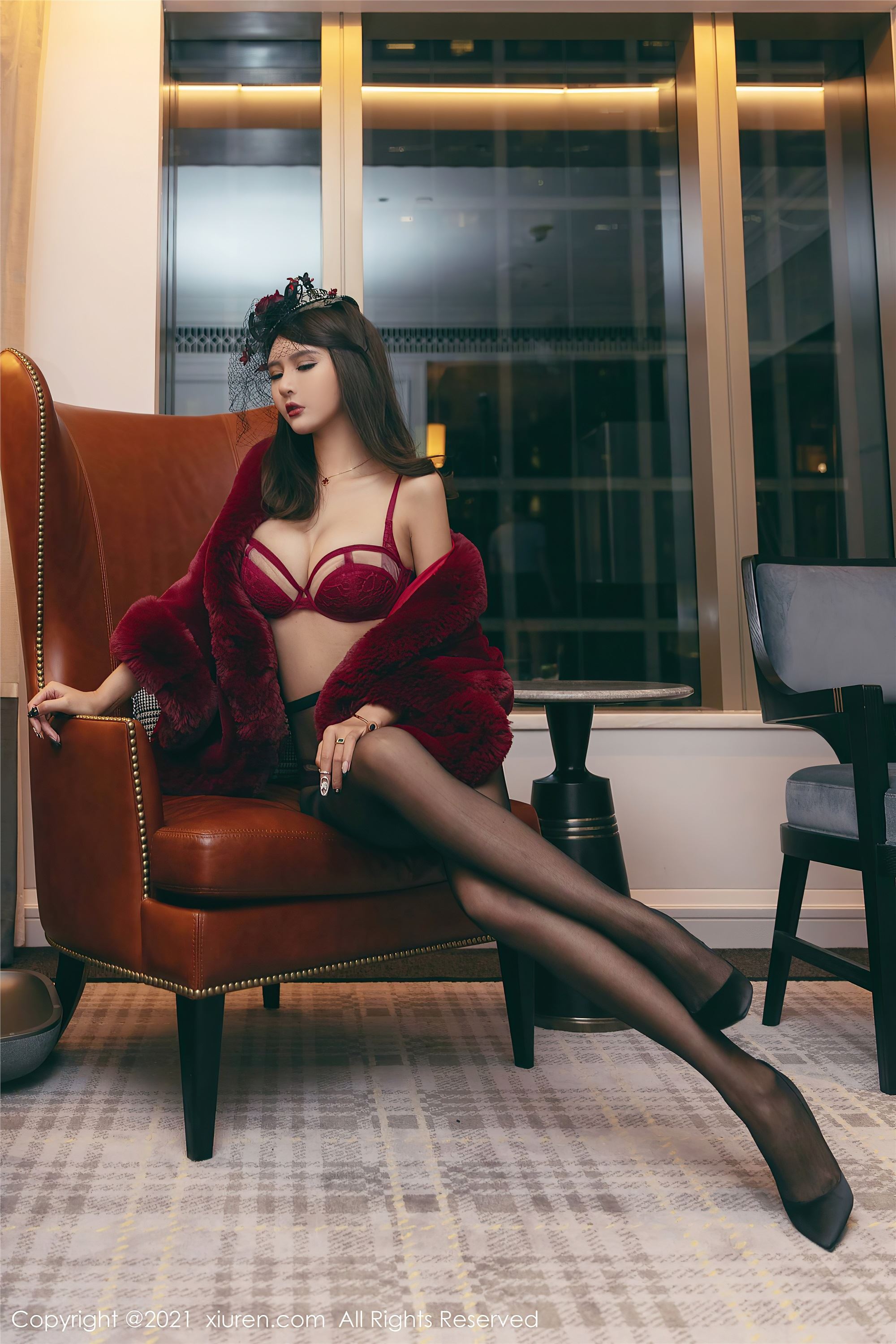 XIUREN秀人网  2021.06.16 No.3548 Emily尹菲